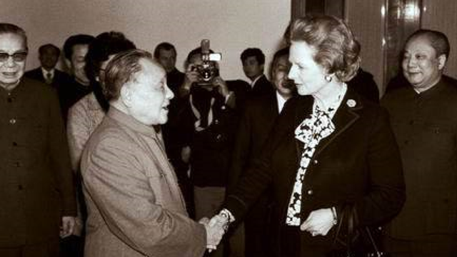 香港最后一任港督，最后一届港督是谁（“末代港督”彭定康落寞地回到英国）