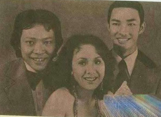 现在小哥费玉清过得怎么样，64岁的费玉清退出神坛