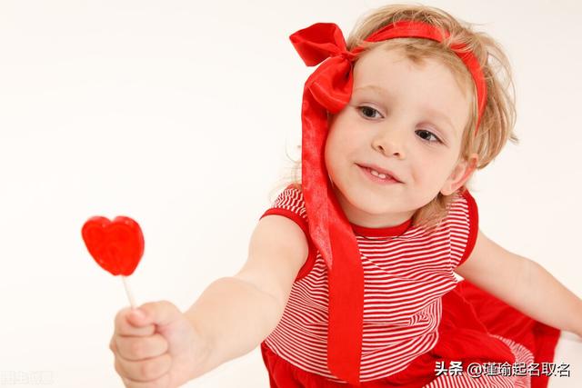 好听大气女孩小名精选，女宝宝乳名大全（20个温暖又贴心的女孩小名）