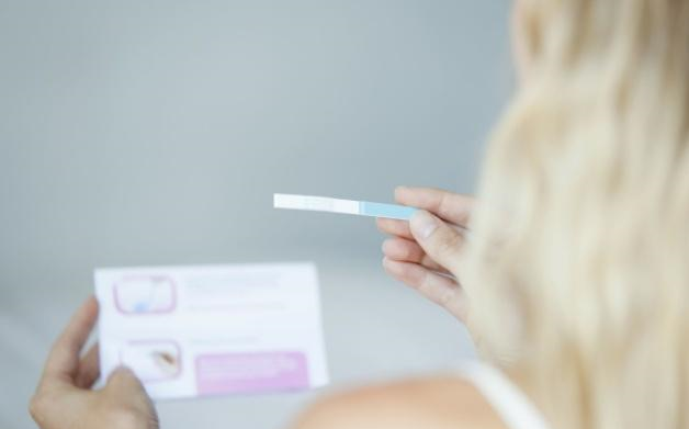 怀孕怎么测出来，怀孕什么能测出来（怀孕若没“害喜”多久能测出来）