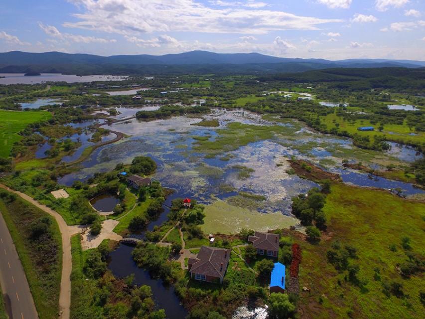镜泊湖在哪里，兴凯湖属于哪个市（黑龙江•镜泊湖）