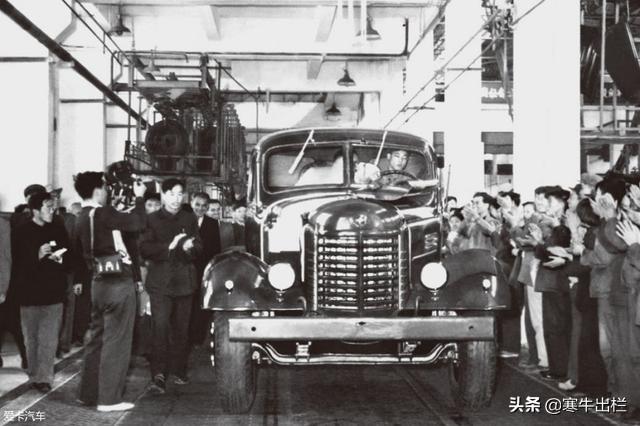 一大二公三高四纯是什么意思，一大二公三纯四平均是什么意思（把人民公社优缺点）