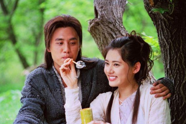 杜淳的连环情史，无缝连接10任绝美女友，40岁被圈外妻子设计套牢