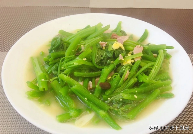 南瓜藤有什么功效，南瓜藤和叶的功效与作用（大叔教你上汤南瓜藤）