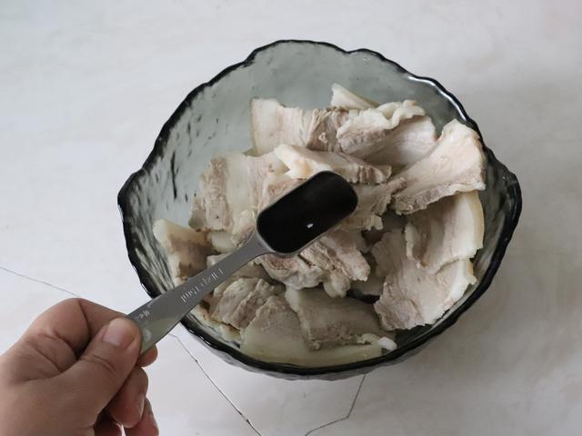 把子肉的做法，把子肉的做法及配料（入口即化的家常把子肉）