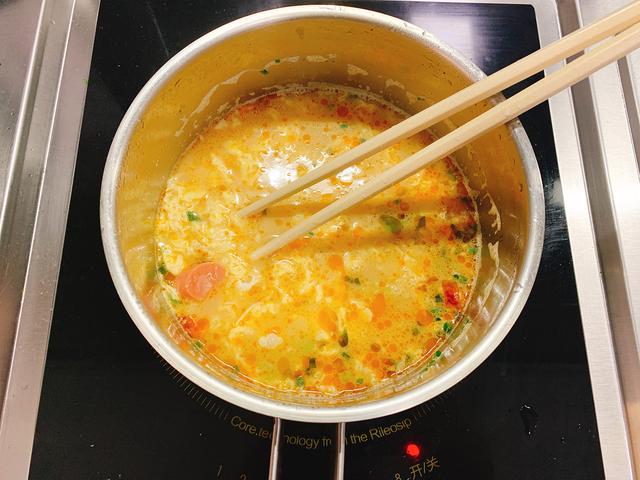 泡面怎么煮最好吃超级简单，煮泡面10个人9个错