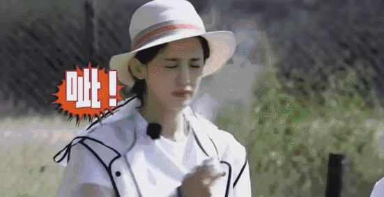 凡士林晶冻和凡士林唇膏的区别是什么，用凡士林晶冻做唇膏（逛超市时看到这些护肤好物）