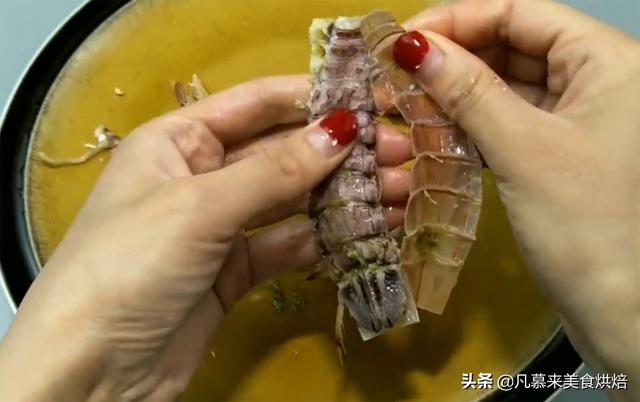 皮皮虾怎么剥皮，皮皮虾怎么剥（皮皮虾好吃不好剥）