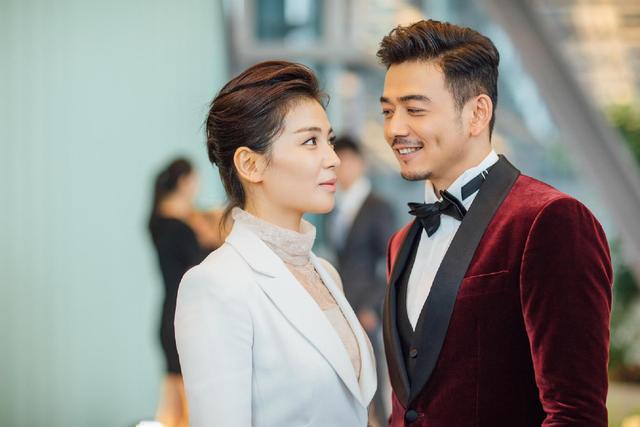 杨烁变成小包总，跌落的口碑到底是回不去了