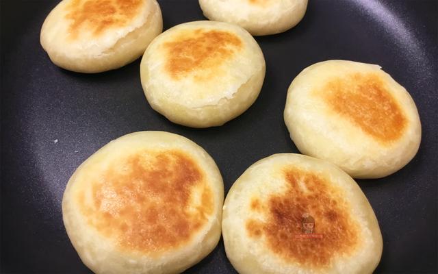 酥饼的制作方法，酥饼的制作方法（柔软蓬松的老式小酥饼）