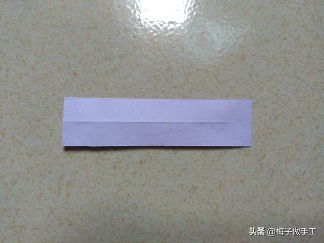 戒指怎么折，玫瑰戒指怎么折（用一张纸折一颗蝴蝶结戒指）