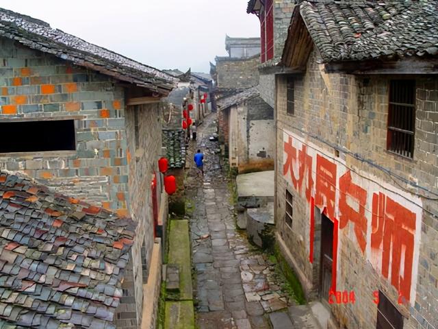 沽宁是现在的什么城市，沽宁是现在的什么城市啊（寻访景德镇古镇瑶里<图>）