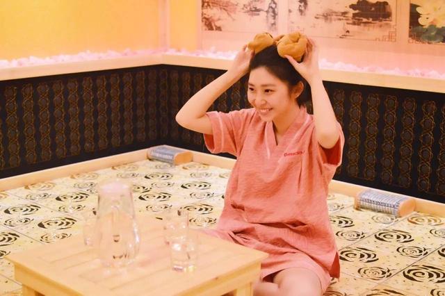 女人几天汗蒸一次最好，汗蒸完可以用热水冲一下好吗（关于汗蒸你了解多少）