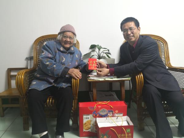 连续两天！广西卫职院两场校园双选会提供近1.5万个岗位，广西卫生职业技术学院2021双选会（广西卫生职业技术学院春节前走访慰问老干部、困难党员、职工）