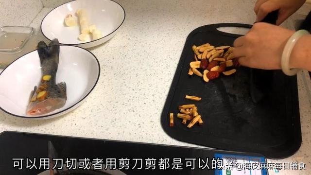 红枣山药糕的简单做法，红枣山药糕的简单做法窍门（健脾益胃辅食首选）