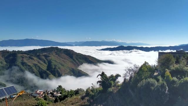 今天天气好晴朗，天气晴朗心情好的句子（天气晴朗心情好的句子发朋友圈）