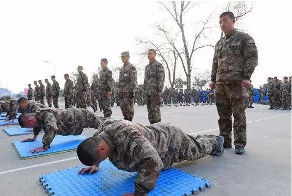 平沙落雁式是什么动作，平沙落雁式是出自哪里（基础之基础！你练过没有）