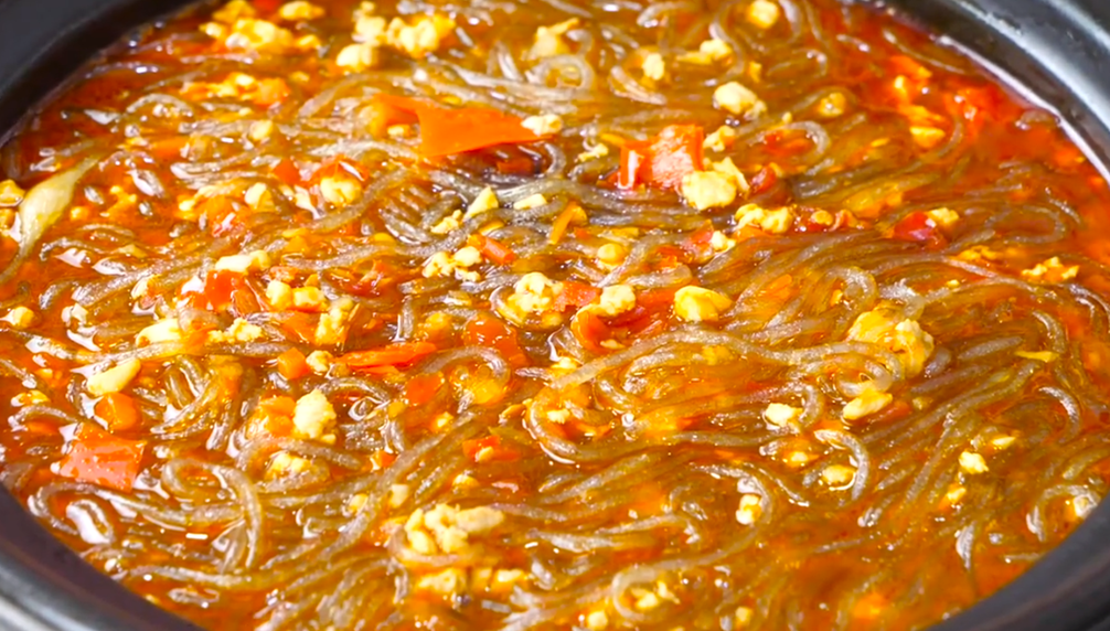 图片[5]-【韭菜肉末粉条】做法步骤图 开胃解馋又下饭 一看就会做-起舞食谱网