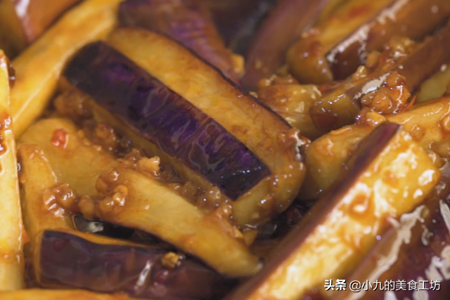 蒸茄子需要去皮吗，茄子怎么蒸好吃（听听20年大厨怎么说）