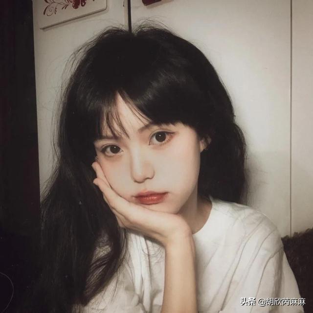皆甜:动漫古风头像女/跨过星河迈过月亮去迎接更好的自己，星空头像女生动漫古风微信（跨过星河迈过月亮去迎接更好的自己.）