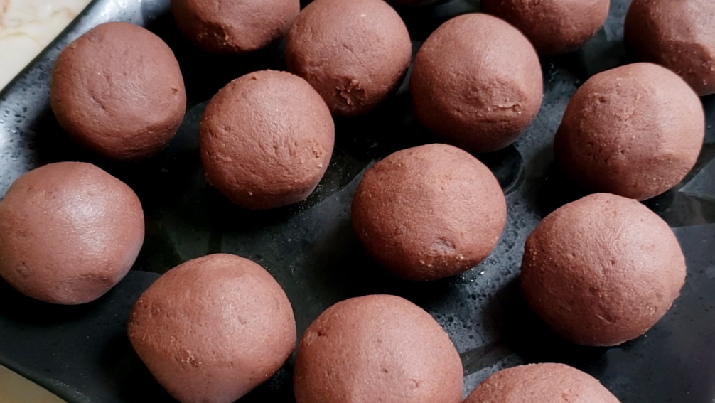 圖片[3]-【豆沙蛋黃月餅】做法步驟圖 香甜沙軟 比買的還好吃-起舞食譜網(wǎng)