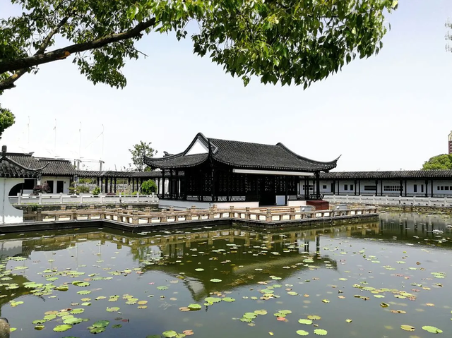 蘇州園林的歷史,蘇州園林的歷史背景(環秀山莊,南園,玉山草堂,留園等)