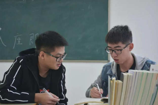 理工类是什么意思，理工类是什么意思（工科VS理科的差距不是一星半点）