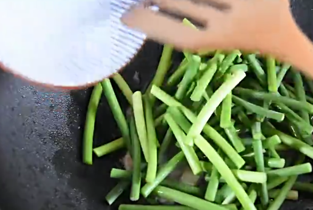 粤菜小炒做法，经典粤菜100家常小炒做法窍门（20年粤菜厨师长教你做”小炒皇”）