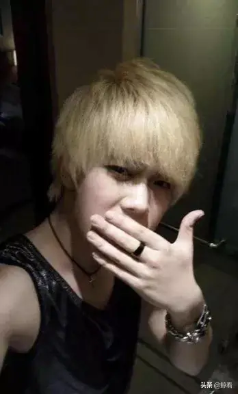 任嘉伦，微信头像，任嘉伦（原来18线的任嘉伦这么优秀）