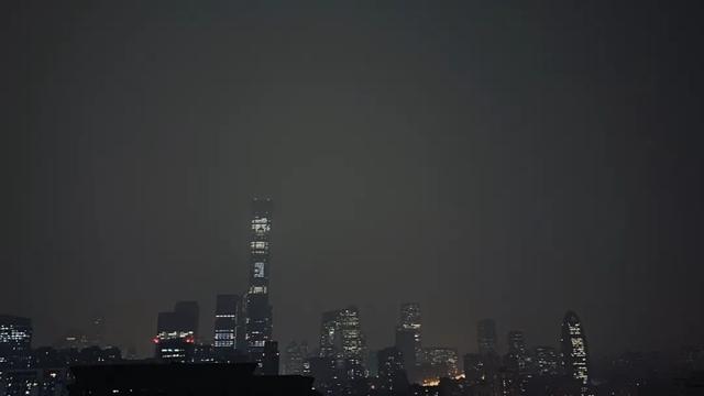 金汤力是什么，汤力水是什么（4种原料把鸡尾酒调成喝不起的样子）