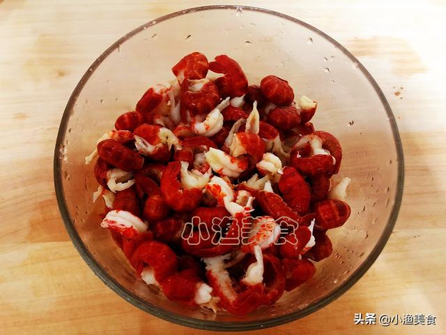 虾尾怎么清洗和处理，如何清洗虾尾（蒜蓉虾尾不用加水）