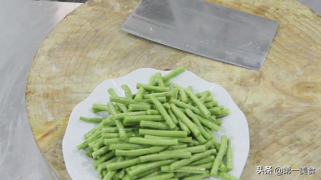 干煸芸豆的家常做法，干煸芸豆的家常做法大全（干煸豆角的家常做法）