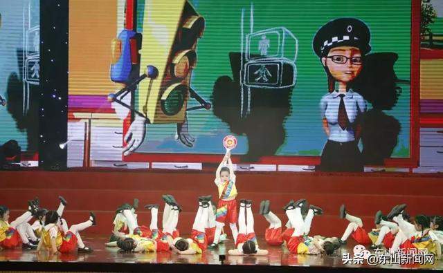 南京东山小学童话节，漳州市东山县2019年新春幼儿文艺大展演