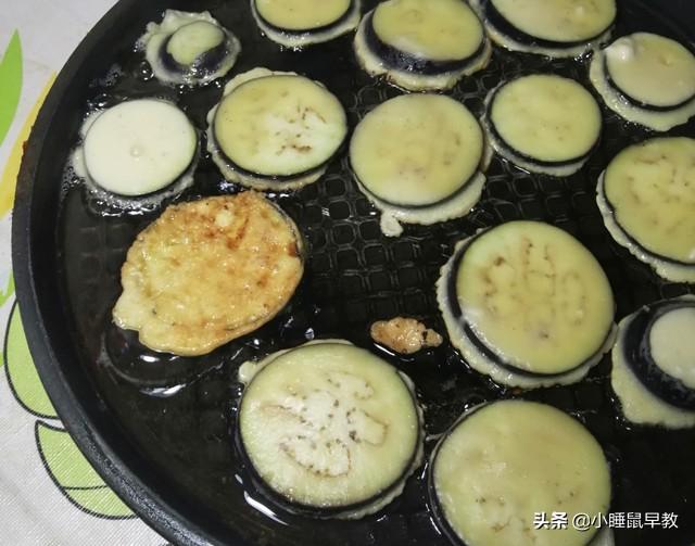 茄饼的家常做法，茄饼的家常做法大全（夏天早餐不用愁）