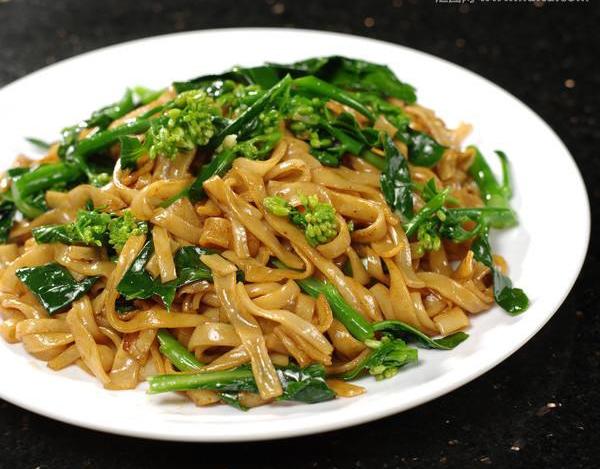 粿条和河粉的区别，?@条和河粉的区别（广东各种粉，你是哪种粉的粉）