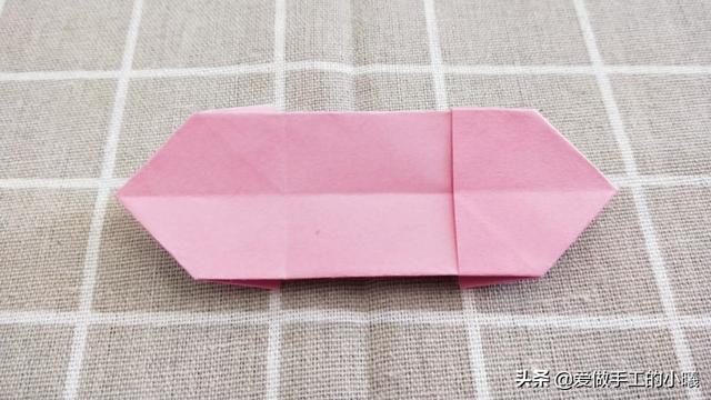 手工折纸爱心方法图解，简单又漂亮的爱心折法（教你用1张纸折出心心相印）