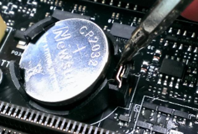 电脑睡眠后无法唤醒屏幕，电脑息屏后无法唤醒怎么办（主机开机了但是显示器黑屏不亮怎么办）