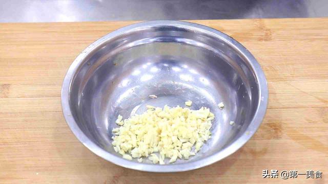 蒜泥茄子怎么做，蒜泥茄子怎么做茄子的做法大全家常（厨师长分享蒜泥茄子简单做法）