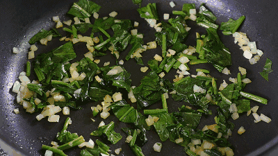 韭菜的做法，油菜的做法大全家常菜（家里连续一周每天都闻韭菜香）