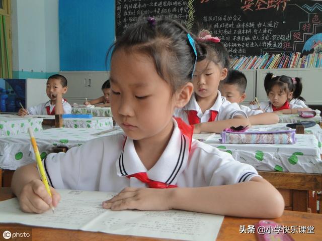 一什么月亮填量词，量词填空一月儿（小学低年级语文必学必会的数词、量词用法）