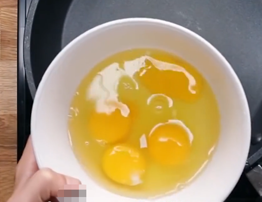 晚上能吃鸡蛋吗，晚上能吃鸡蛋么（答案是这样的，以后别乱吃了）