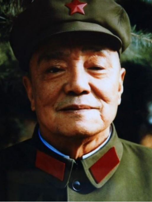 张震怎么死的，邓小平：比我小10岁（张震讲故事死了是真的吗）