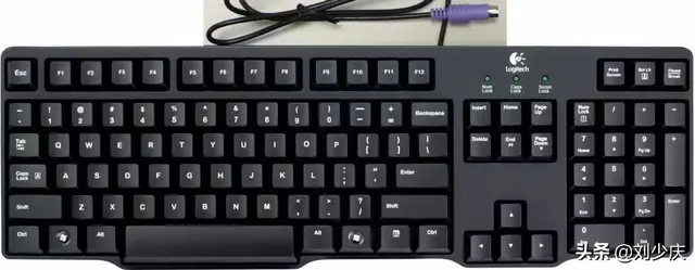 电脑键盘指法练习，电脑键盘指法该怎么练习（怎样盲打及快速打字指法练习）