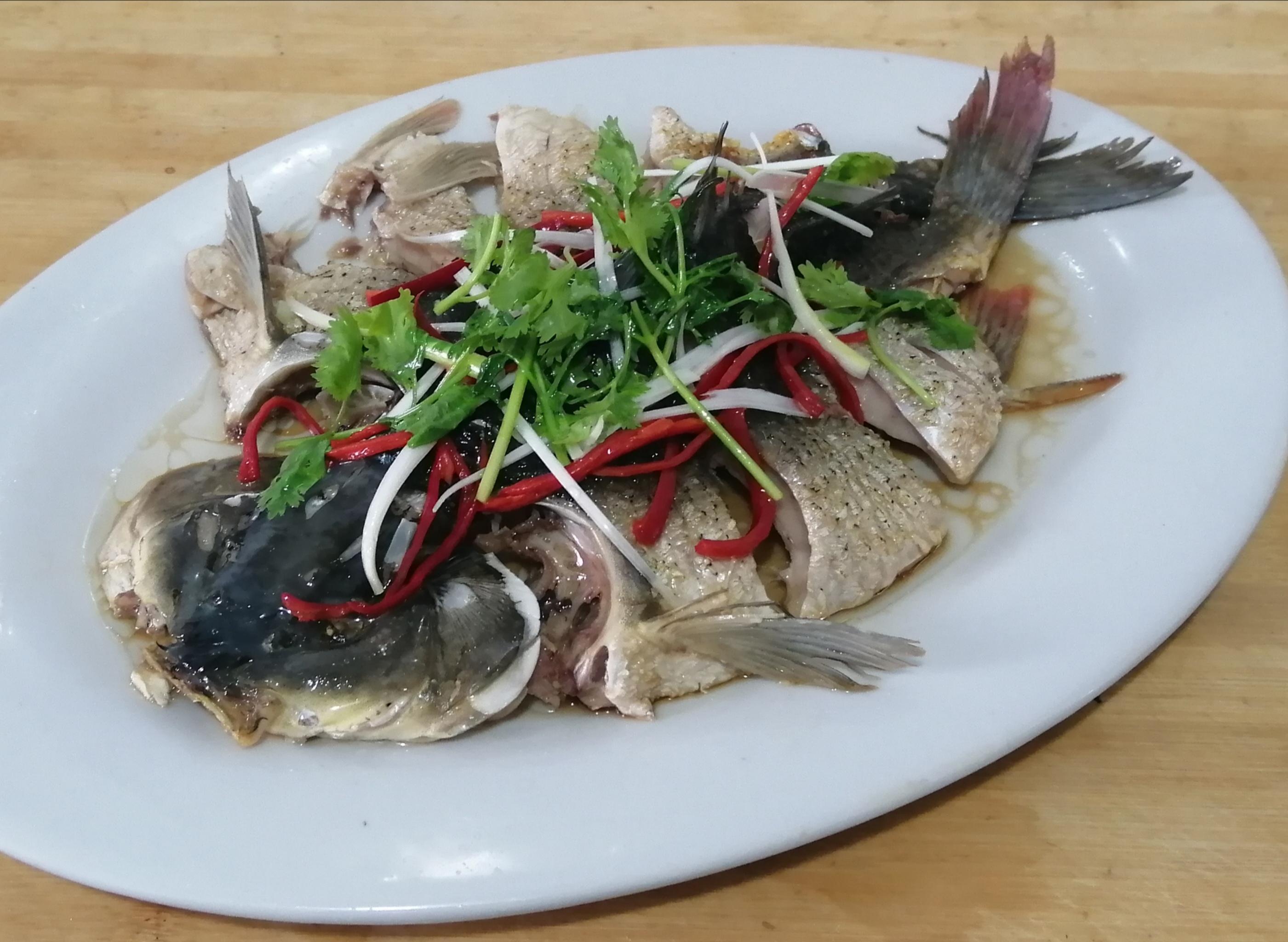 中秋家宴必备：鲜美鲤鱼多种做法，寓意吉祥团圆，轻松上桌惊艳全家味蕾