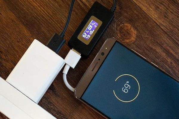 杂志锁屏怎么关闭，vivo杂志锁屏怎么关闭（华为手机里最危险的设置）