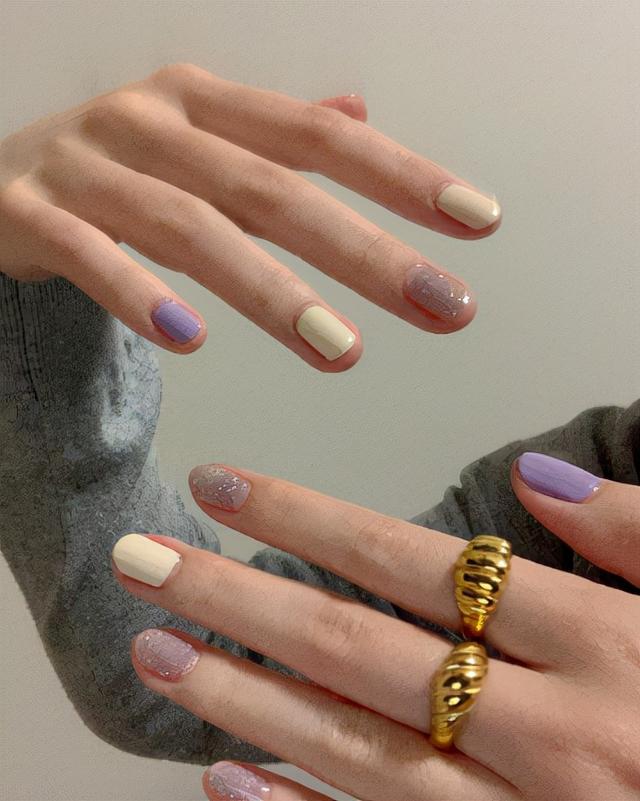 奶油滤镜/可爱/甜美/表情包/欧美/妆容，微信头像，奶油滤镜/可爱/甜美/表情包/欧美/妆容（时髦显白，拿图去做）