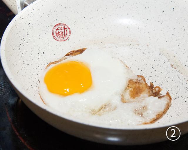 公仔面和方便面的区别，公仔面和方便面的区别是什么（只因它平价却温暖人心）