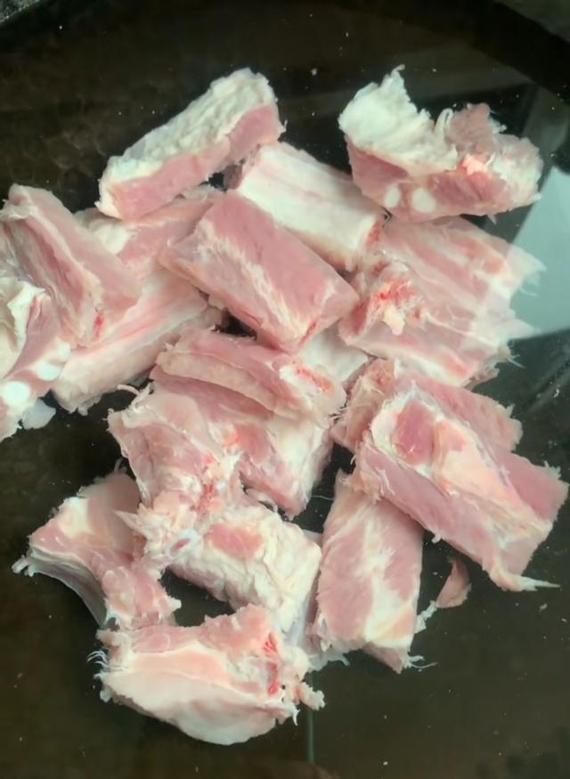 排骨冬瓜汤的做法，玉米排骨冬瓜汤的做法（这样做不仅味道鲜美）