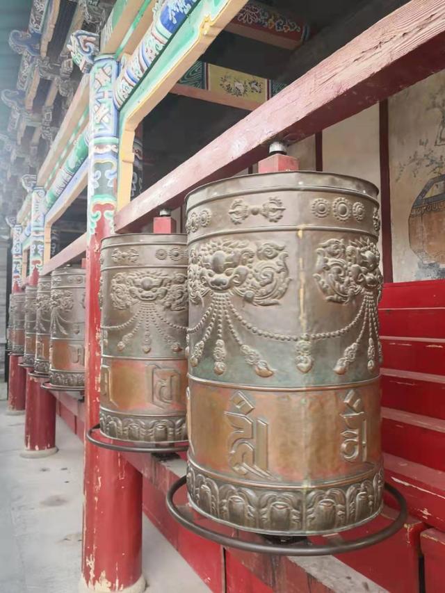 青海塔尔寺，青海 塔尔寺（青海塔尔寺图片）