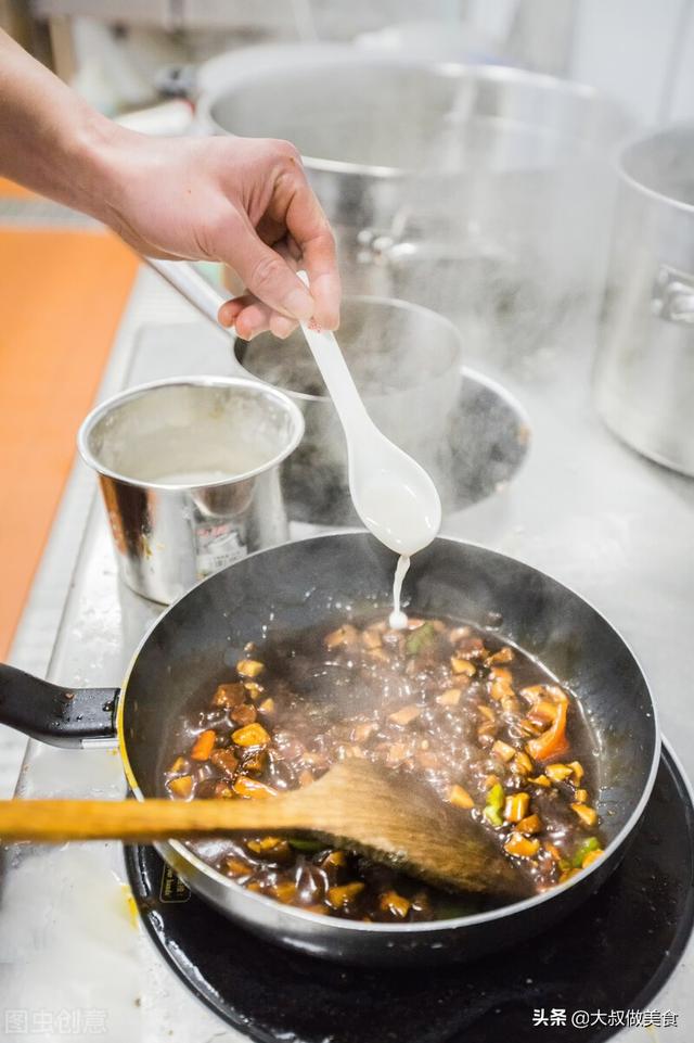 淀粉可以用什么代替，淀粉可以用什么东西来代替（玉米淀粉、土豆淀粉和红薯淀粉）